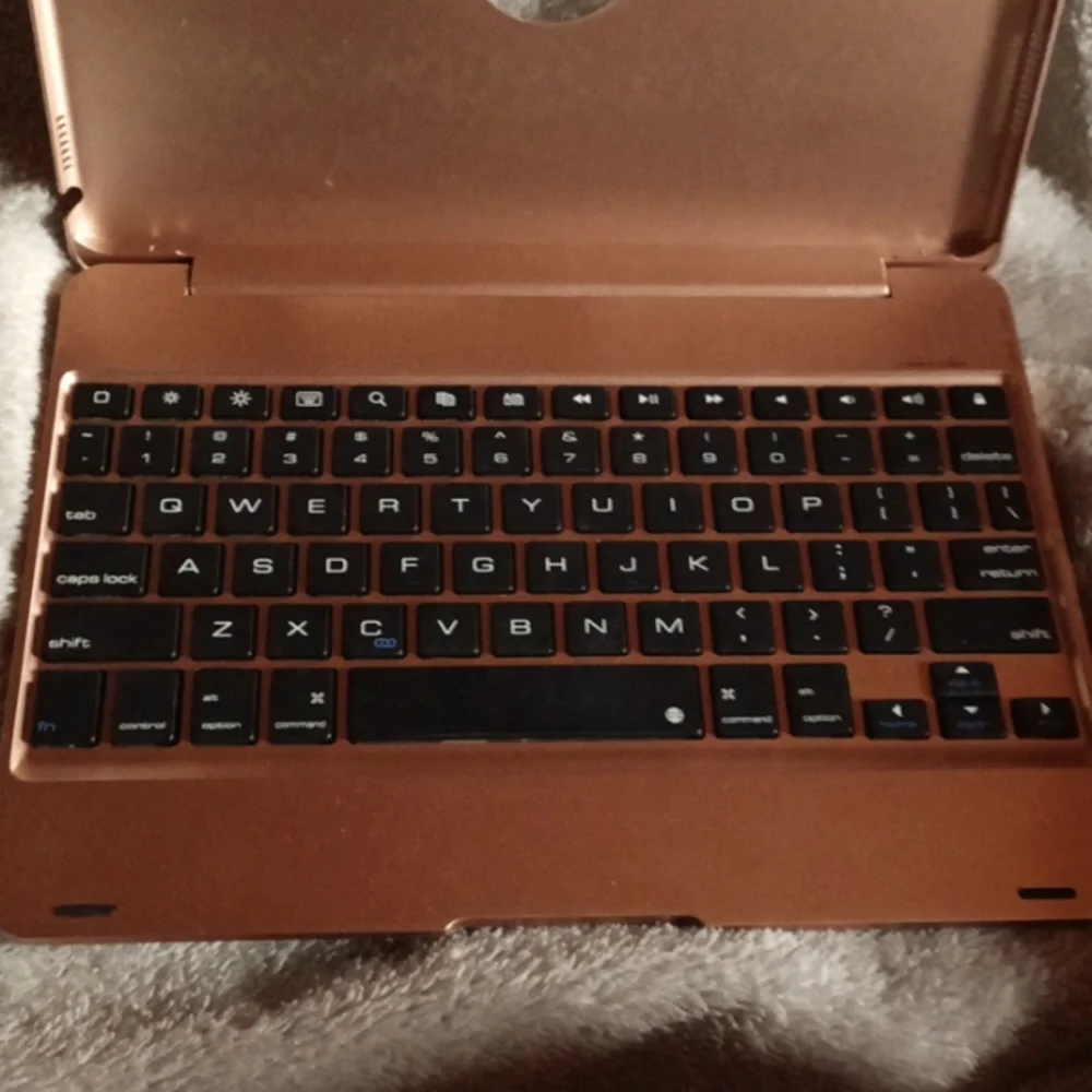 Wireless Keyboard F19 for iPad Air/Air 2/Pro 9.7